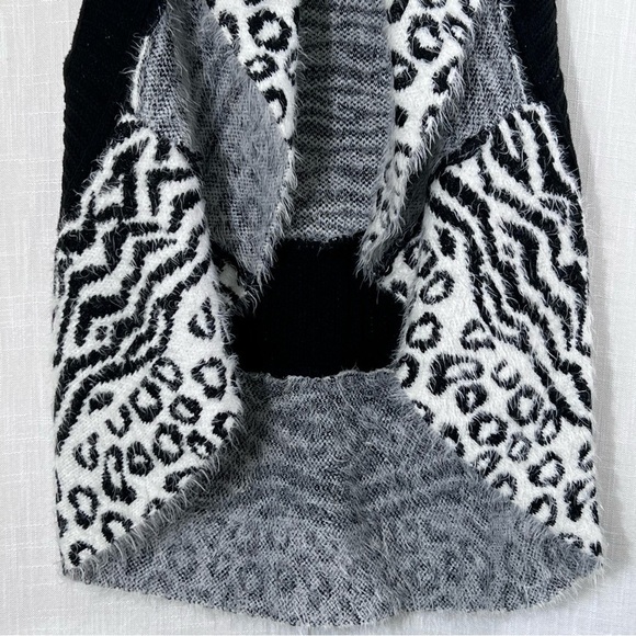 Spense Fuzzy Animal Print Soft Swag Sweater Vest Cardigan Size LP - Picture 3 of 12